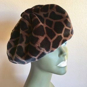 Velvet beret